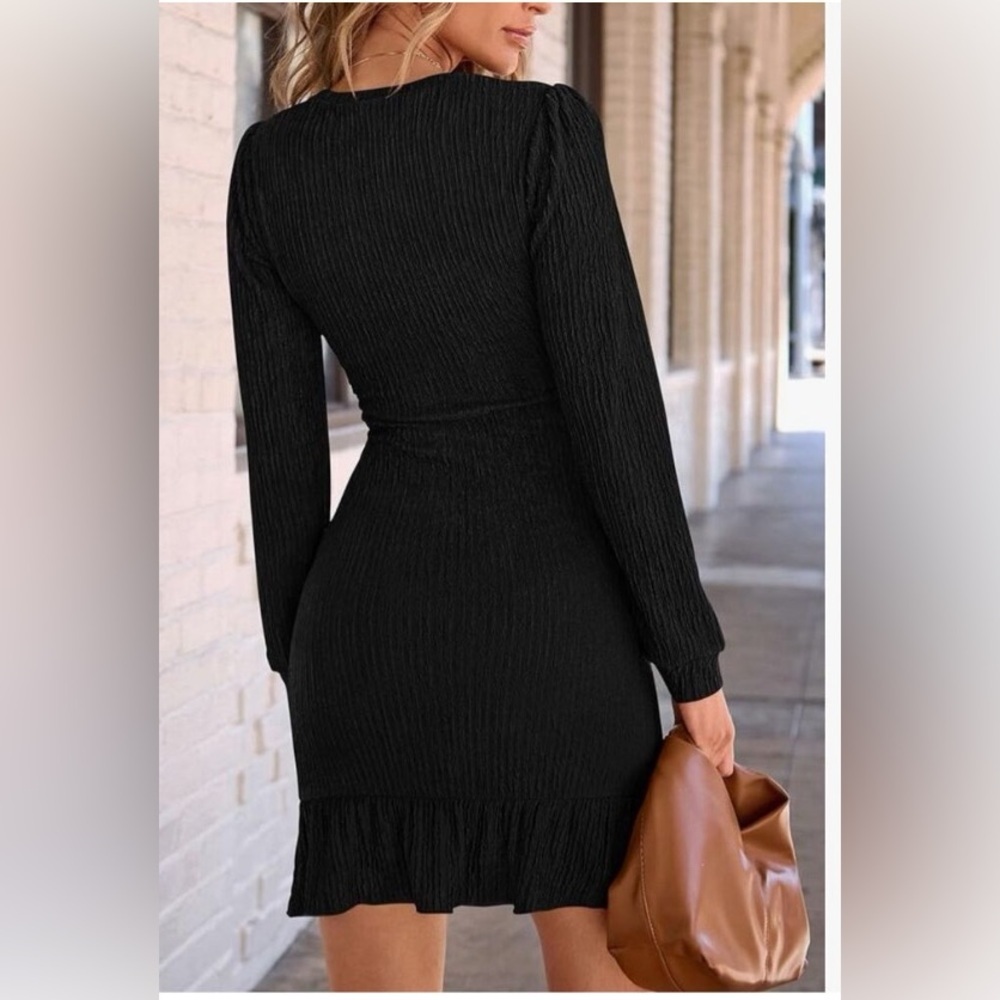 Chic Black Long Sleeve Dress - Picture 14 of 14